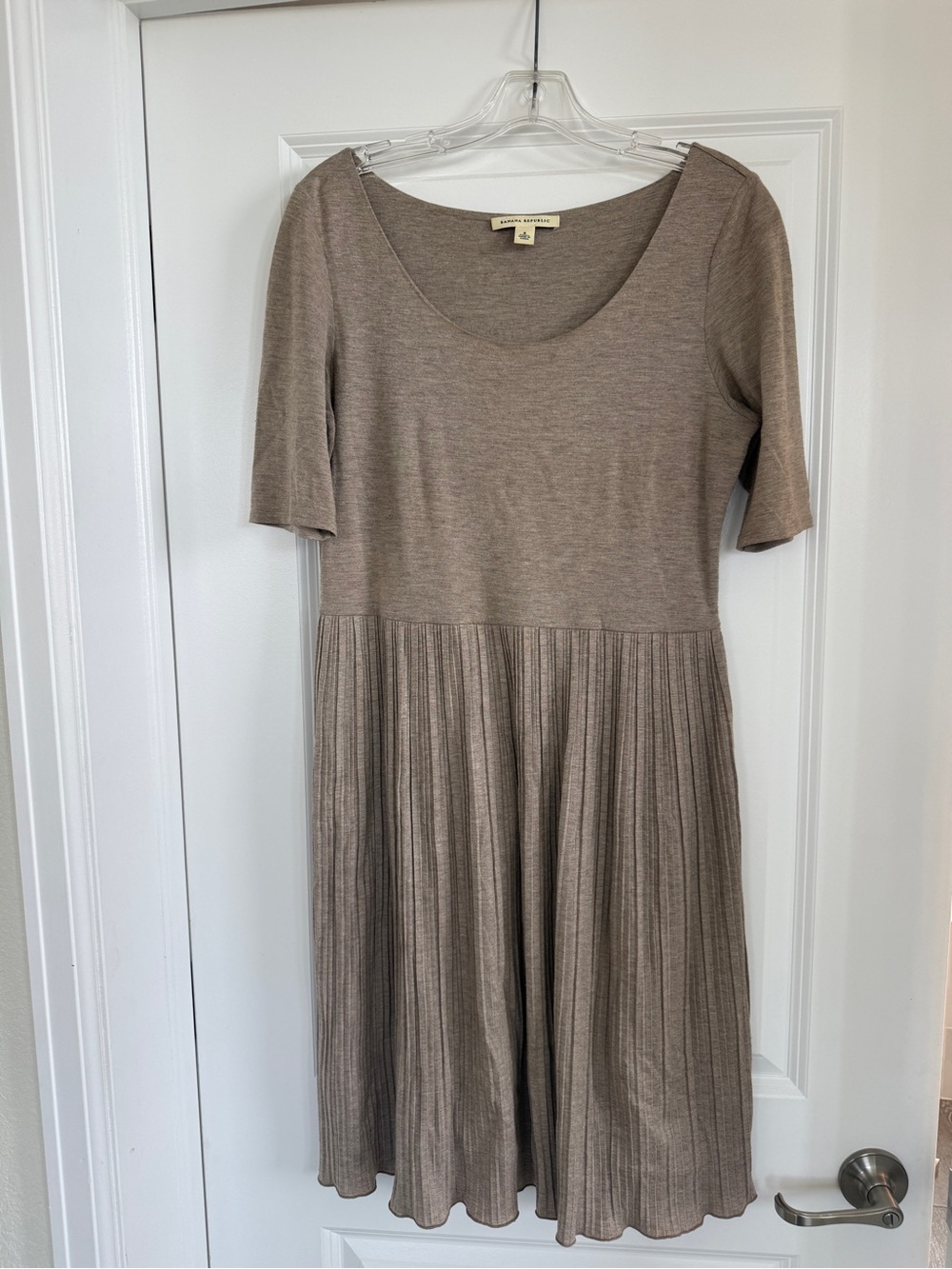 Banana Republic Taupe Scoop Neck Knit Dress